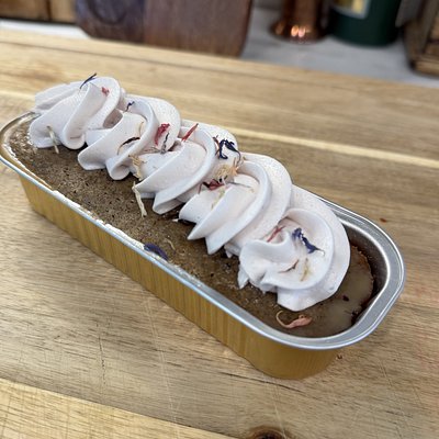 Earl Grey Lavender Cake With Lavender Buttercream 