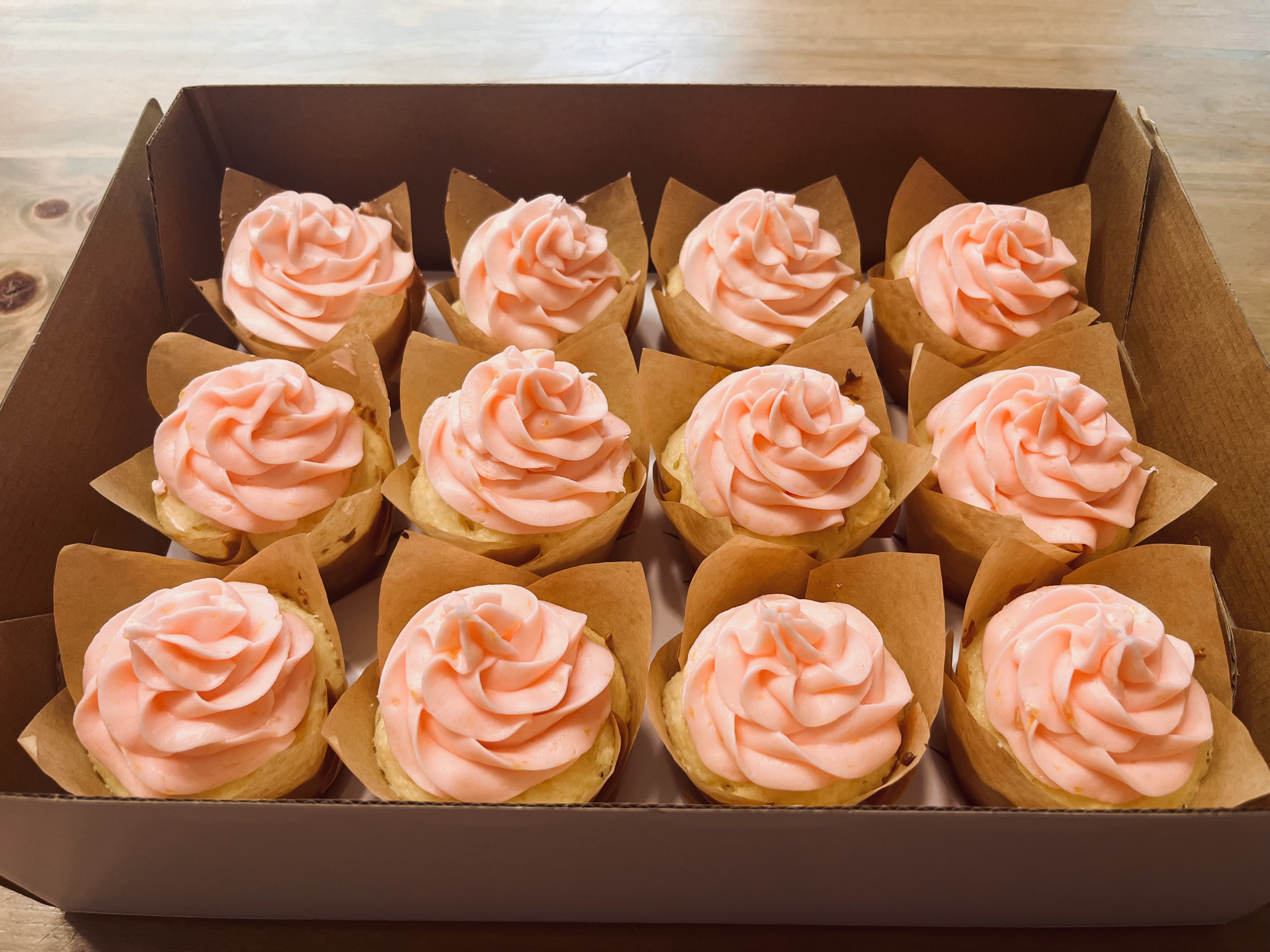 Classic Flavor Cupcakes 12 Servings