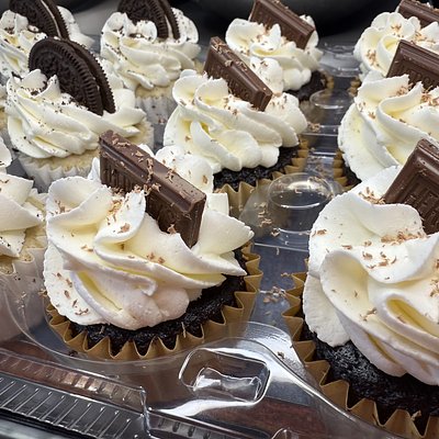 Chocolate Delight Cupcakes Per Dozen 