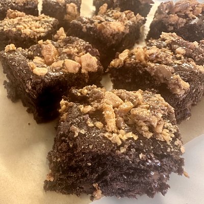 Ultimate Chewy Brownies 12 Servings 