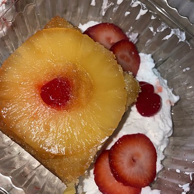 Pineapple upside down cake 