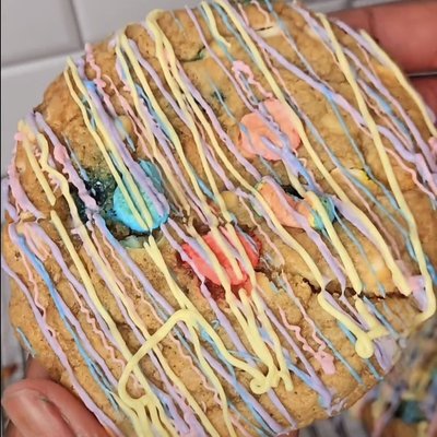 Lucky Charms Cookies