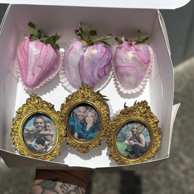 Chocolate Covered Strawberries 