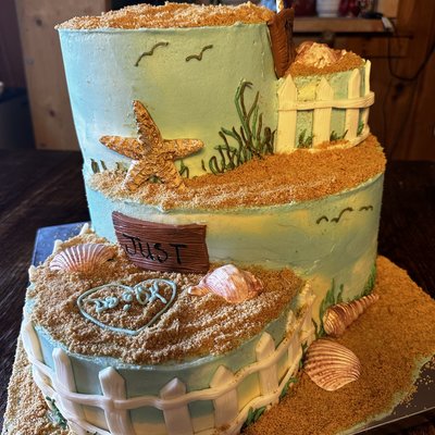 Beach Theme Wedding Cake 