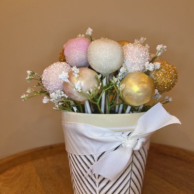 Cake Pop Bouquet
