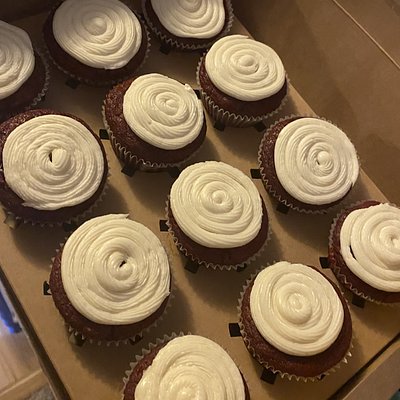 Vegan Red Velvet Cupcakes - 50 Count 