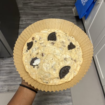 Colossal Cookie