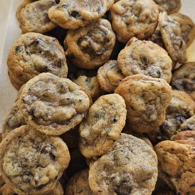 Chocochip Sparkler Box (2 Dozen Mini) 