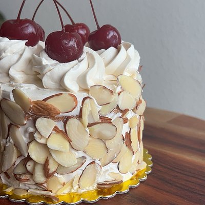 Sweet Almond 
