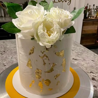 8” Custom 3-Layer Cake