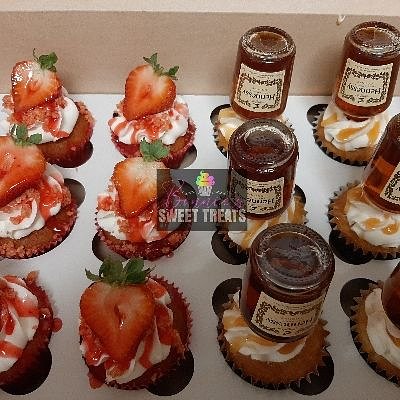 1 Doz Specialty Cupcakes 