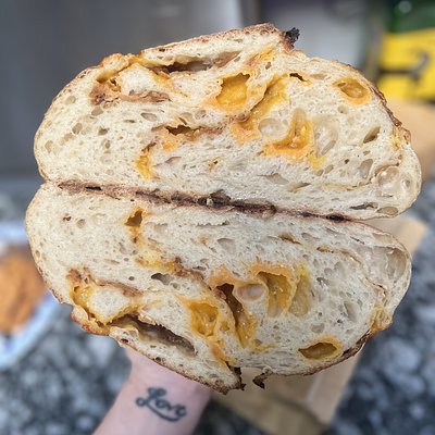 Crispy Onion Garlic Cheddar Loaf 