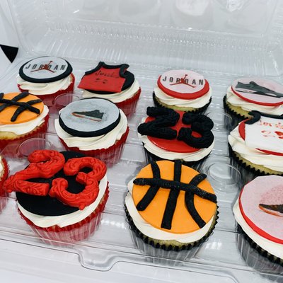 Themed Cupcakes