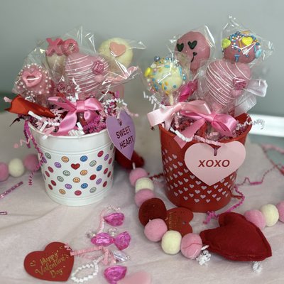 VDAY Cake Pop Buckets💕