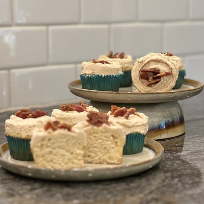 Maple Bacon Cupcake (Minimum Order of 6)