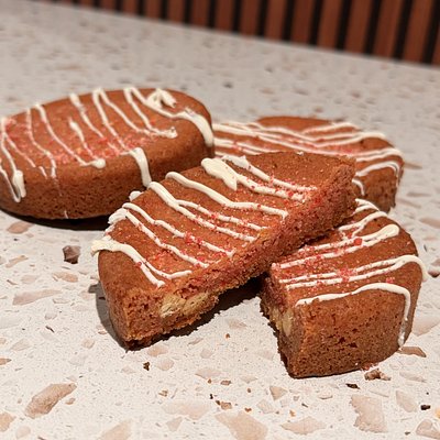 Strawberry Crunch Cookies 
