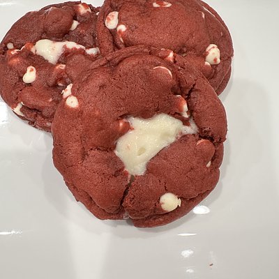 Red Velvet With White Chocolate Chips Cookie