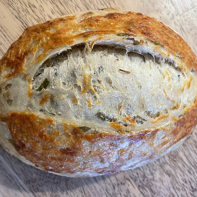 [Small] Spinach, Garlic, And Parmesan Sourdough