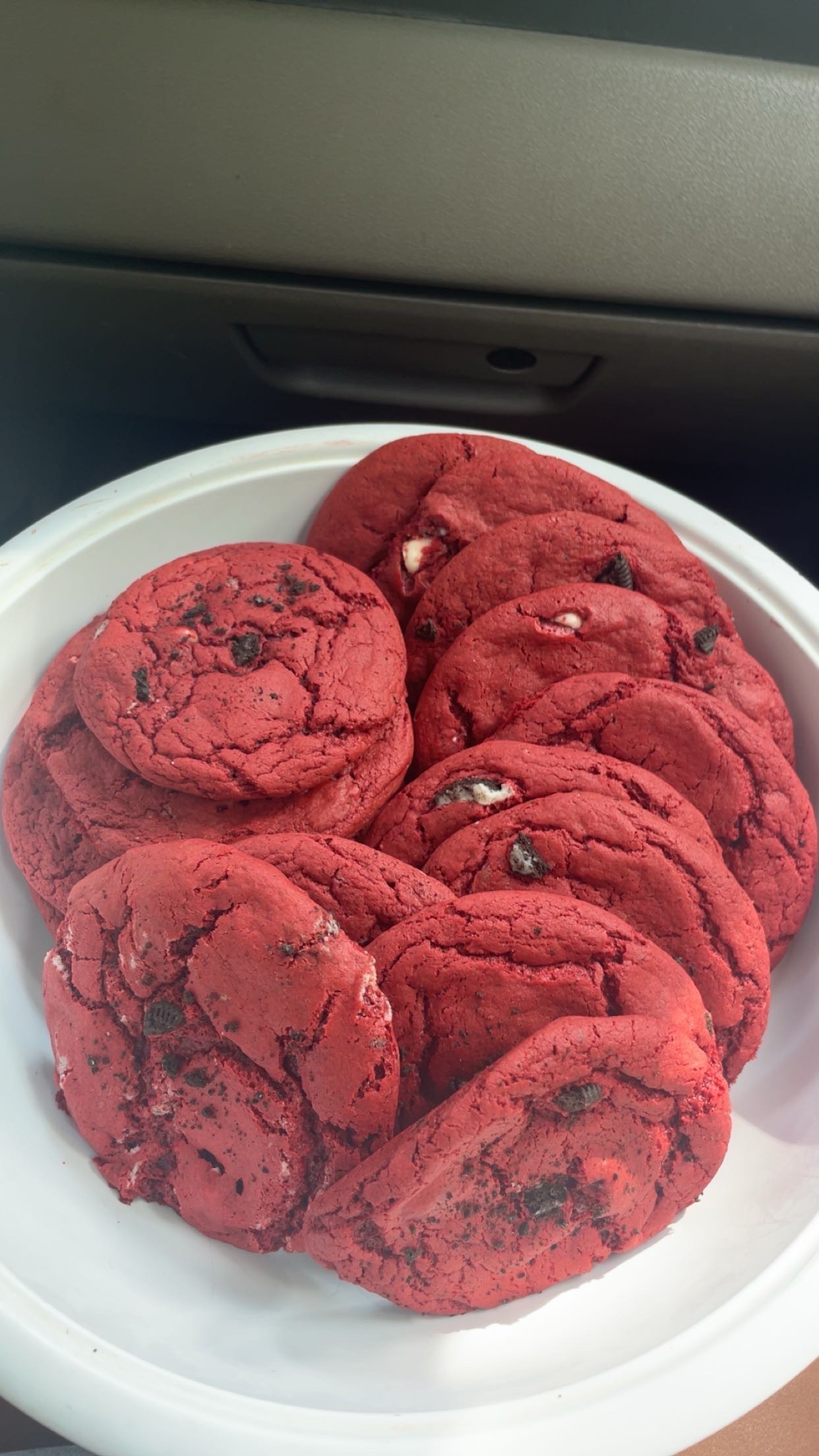 Red Velvet Oreo Chunk Cookie