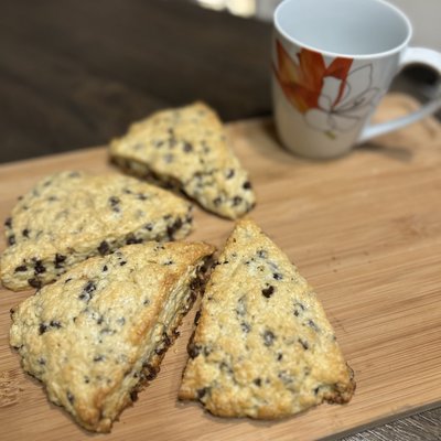 Chocolate Chip Scones-4 pack