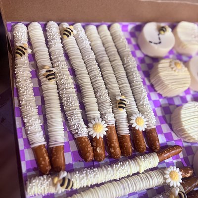 Pretzel rods 