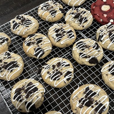 Cookies & Cream Cookie 