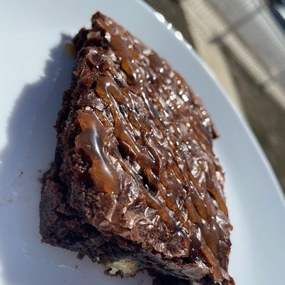 Brownie W/ Walnuts (slice) 