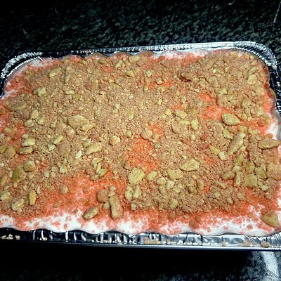 Strawberry Crunch Pudding Pan