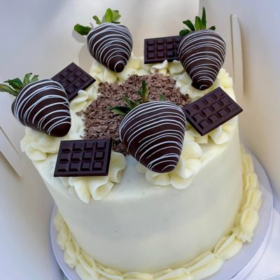 Small 2 Layer Cake