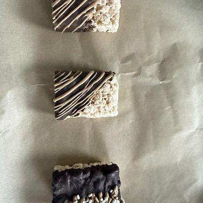 Half Dipped Rice Krispie Treats