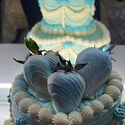 1 Dozen Chocolate Covered Strawberries 