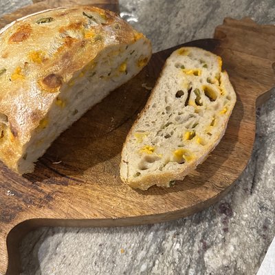 Jalapeño Cheddar Sourdough Loaf 