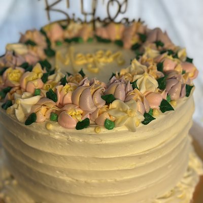 10in Cake 15-20 Servings