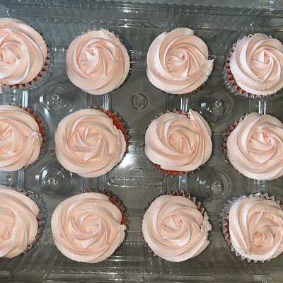 12-Count Basic Cupcakes
