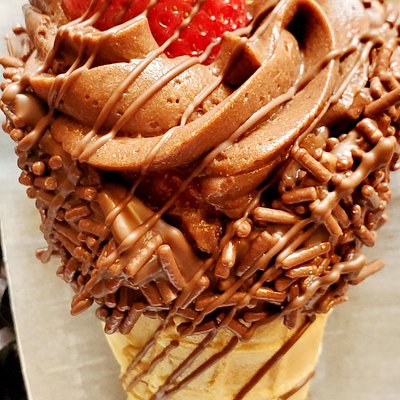 CiCi's Chocolate Cheesecake Cone