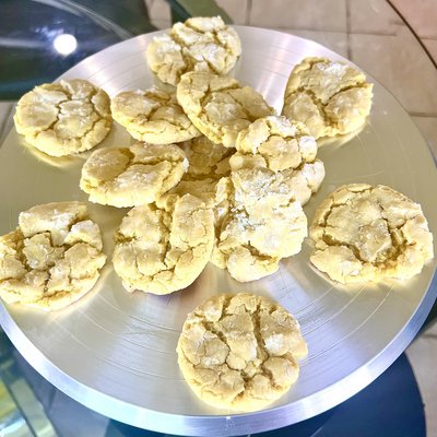 Half Dozen Cookies (Gluten-Free Options Available)