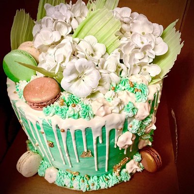 Floral baby shower cake