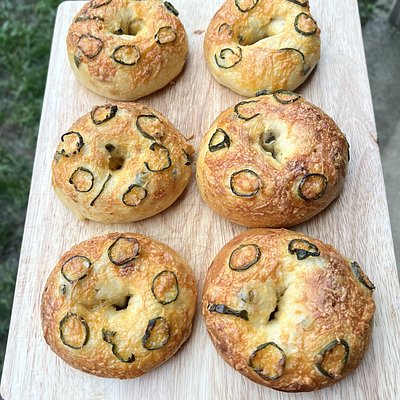 6ct Cheddar Jalapeno Bagels