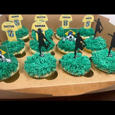 Dozen Customized Cupcakes (price dependent on design)