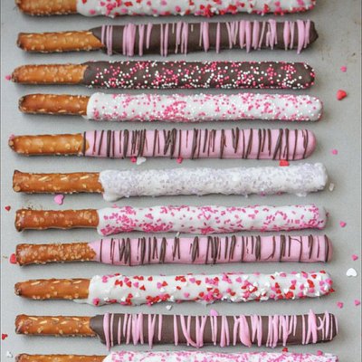 Chocolate Covered Pretzels 