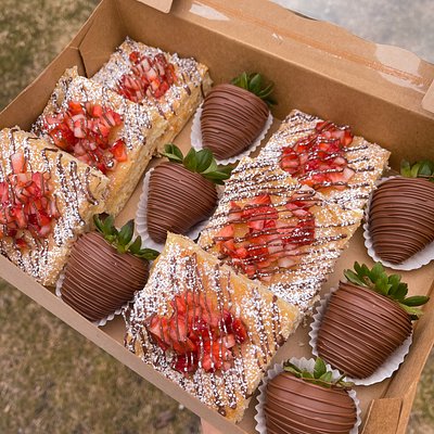Churro Cheesecake Boxes & Trays