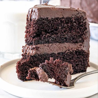 Chocolate Fudge Cake W Chocolate Buttercream 
