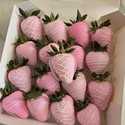 Dozen Chocolate Covered Strawberries 
