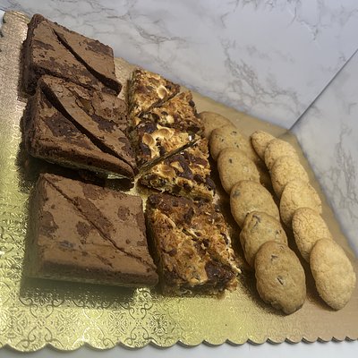 Large Cookie And Bar Platter