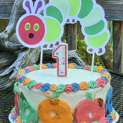 Custom 8” Round Three-Tier
