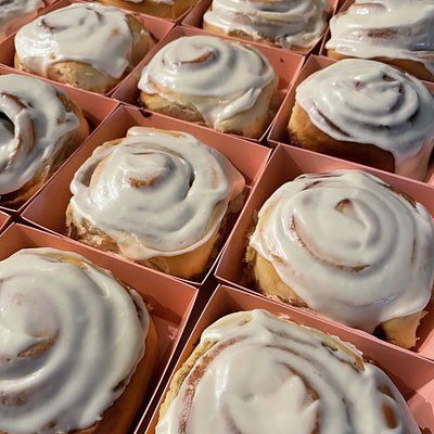 Signature Cinnamon Roll -4ct