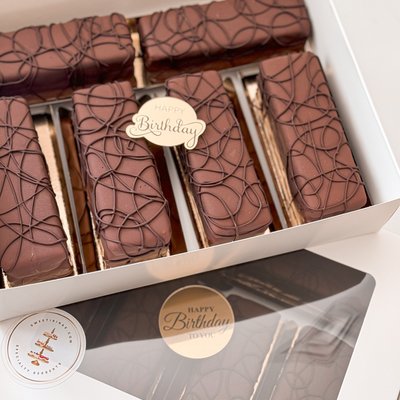  Box Of 6 Brownie cheesecake bars 