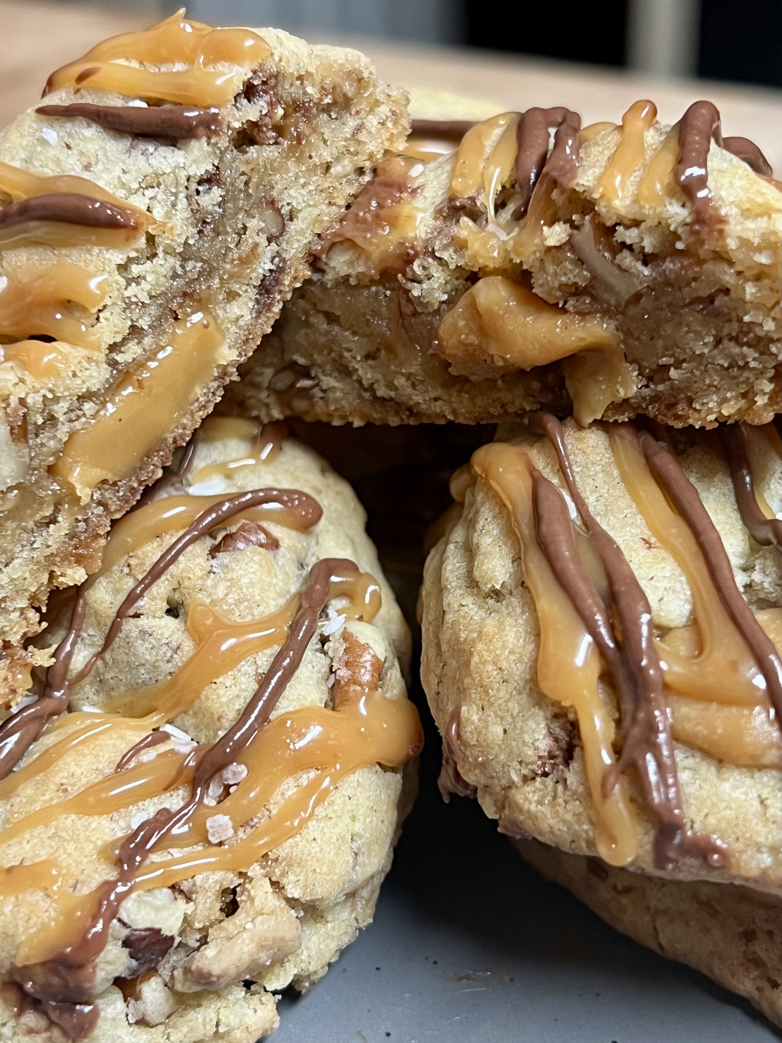 Caramel Crunch Cookies