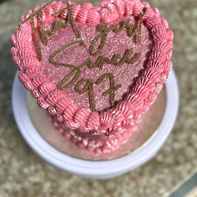 Heart cake 