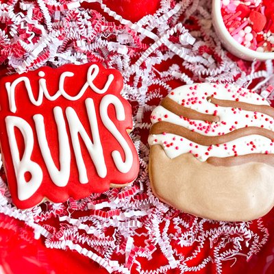 Nice Buns 2 Cookie Set 